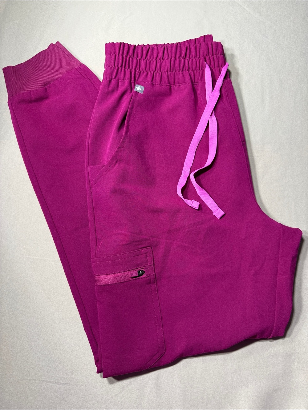 FIGS NWT Small Zamora High Waisted Jogger Scrub Pants in Dark Magenta